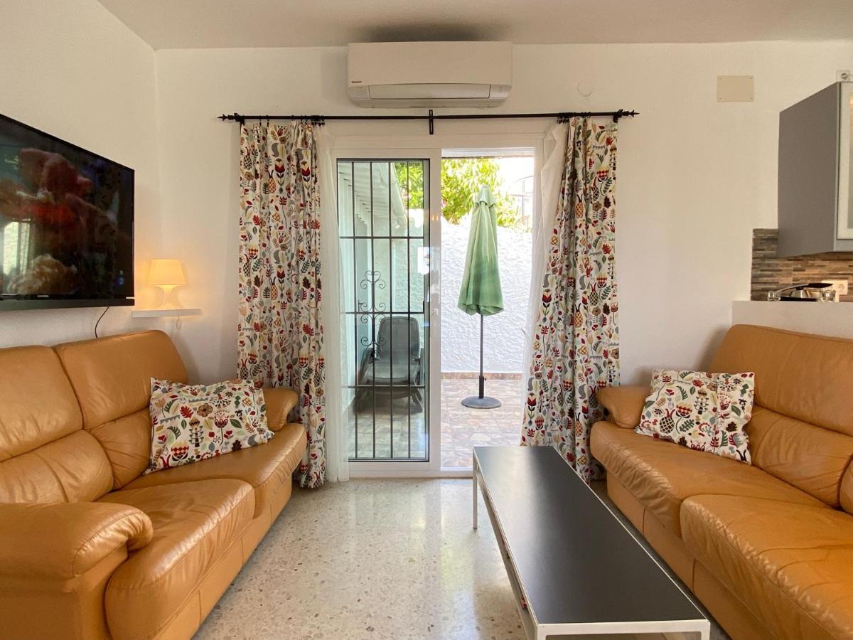 Casa Lovisa Private Pool Casasol Hébergement de vacances *